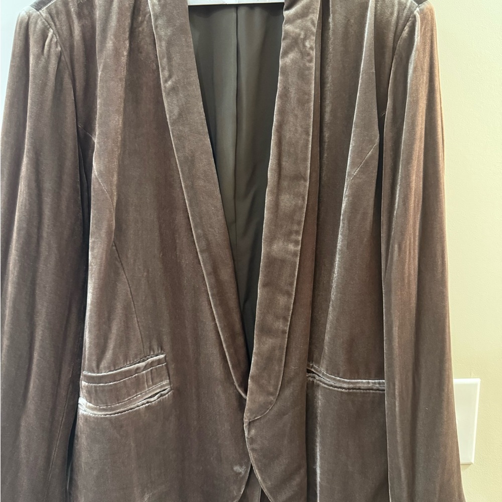 Brown Silk/Rayon Blazer - Gently Worn!